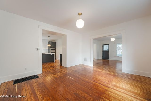 218 Franck Ave, Louisville, KY 40206