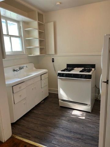 2800 Whitis Ave C, Austin, TX 78705