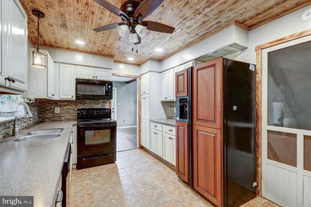 295 TUCQUAN GLEN ROAD, Holtwood, PA 17532