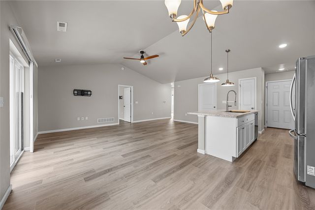 845 Nye Way, Coralville, IA 52241