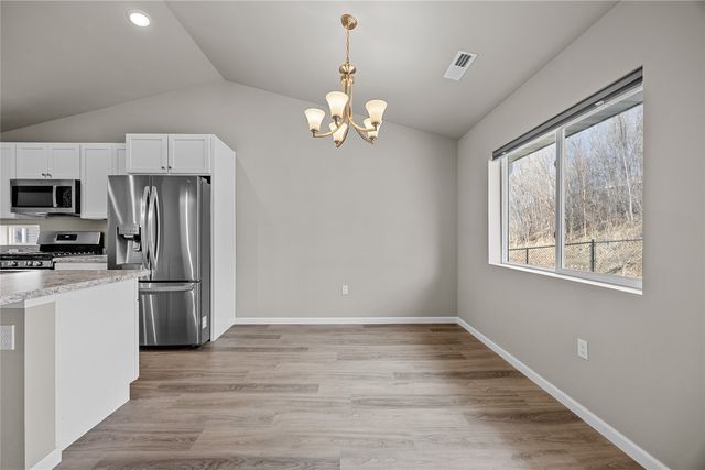 845 Nye Way, Coralville, IA 52241