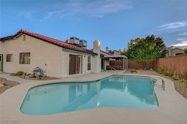8904 Pesaro Drive, Las Vegas, NV 89117