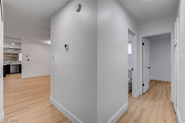 8904 Pesaro Drive, Las Vegas, NV 89117