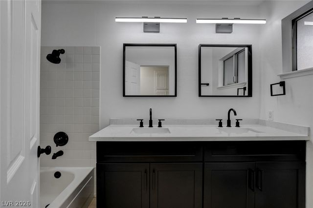 8904 Pesaro Drive, Las Vegas, NV 89117