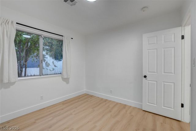 8904 Pesaro Drive, Las Vegas, NV 89117
