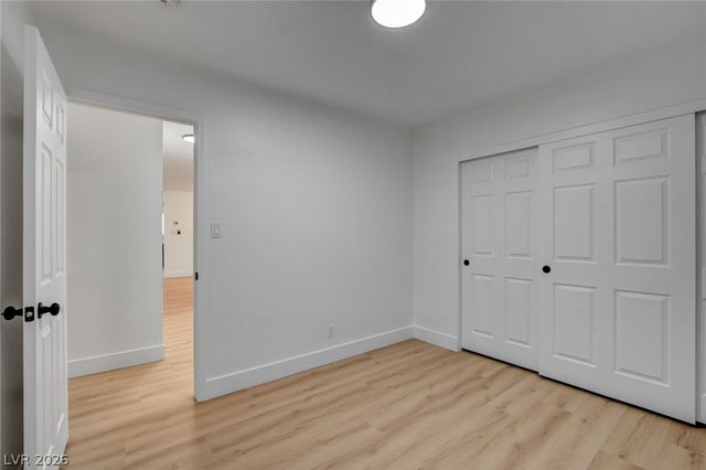 8904 Pesaro Drive, Las Vegas, NV 89117