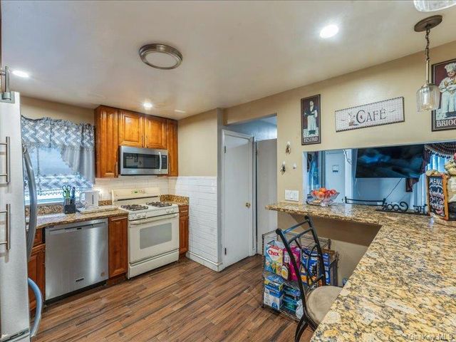 235-36 148th Avenue, Rosedale, NY 11422