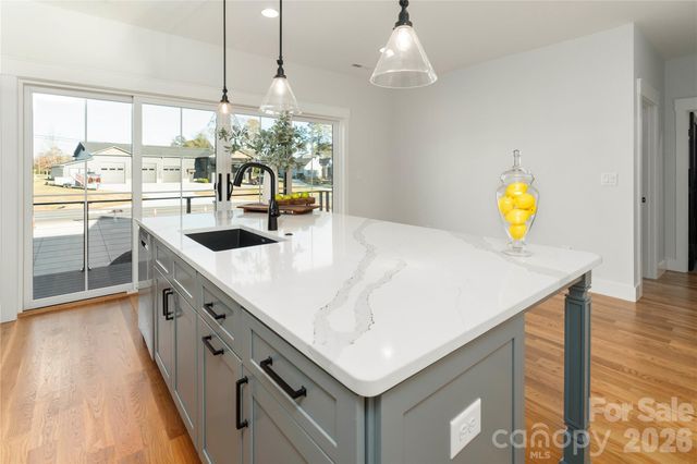 108 Isle Of Pines Road, Mooresville, NC 28117