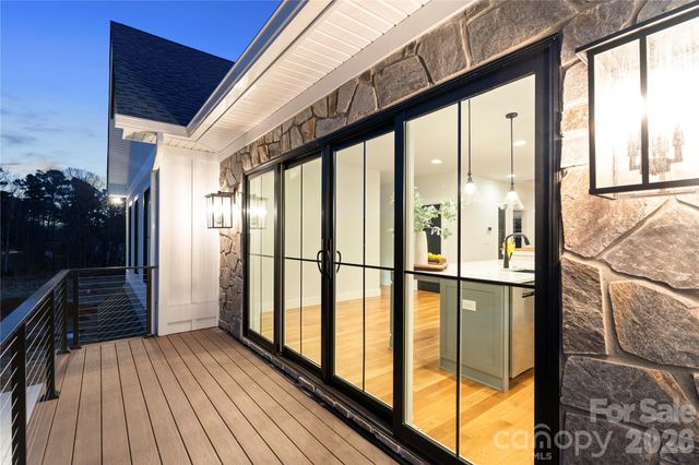 108 Isle Of Pines Road, Mooresville, NC 28117