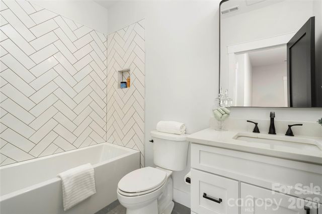 108 Isle Of Pines Road, Mooresville, NC 28117
