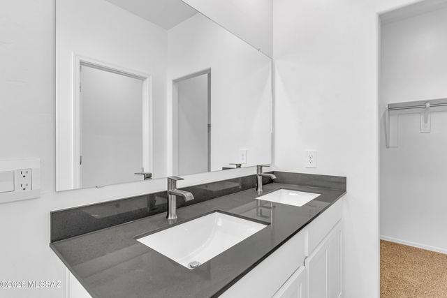 10436 W Thetford Lane, Marana, AZ 85653