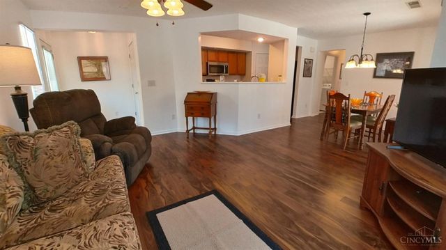 12 Ledgerwoods Drive, Batavia Twp, OH 45102