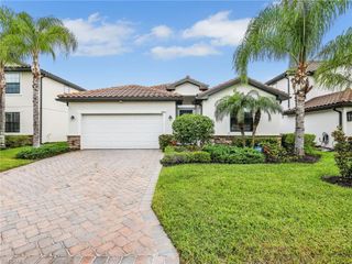 4383 Bismark WAY, Naples, FL 34119