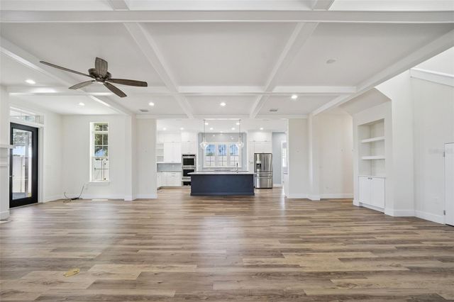 7956 LAKE NELLIE ROAD, Clermont, FL 34714