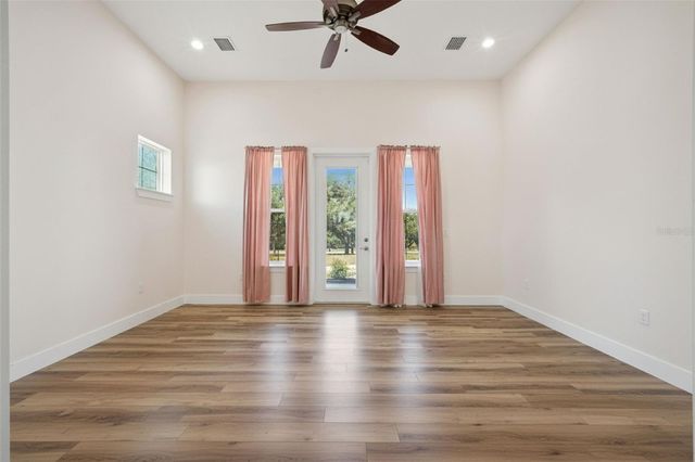 7956 LAKE NELLIE ROAD, Clermont, FL 34714