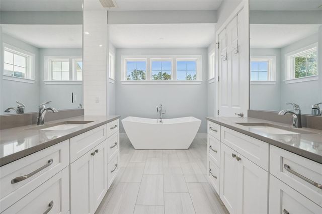 7956 LAKE NELLIE ROAD, Clermont, FL 34714