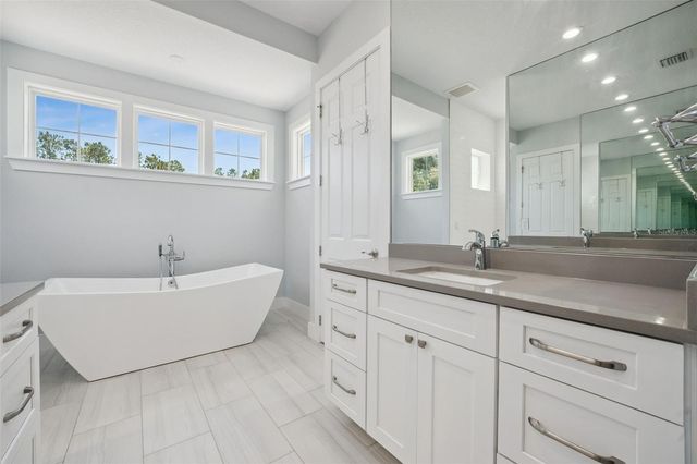 7956 LAKE NELLIE ROAD, Clermont, FL 34714