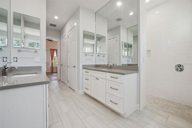 7956 LAKE NELLIE ROAD, Clermont, FL 34714
