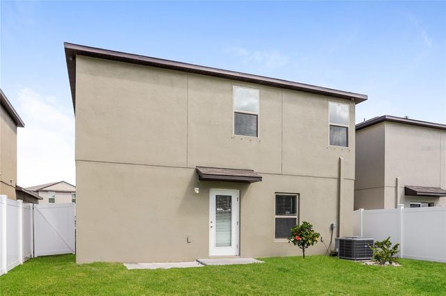 10254 CARLOWAY HILLS DRIVE, Wimauma, FL 33598