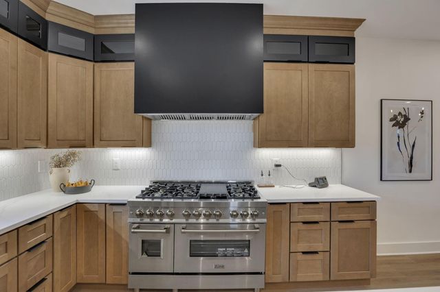 90 N Ohio Avenue, Columbus, OH 43203