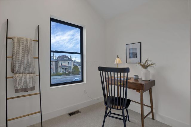 90 N Ohio Avenue, Columbus, OH 43203