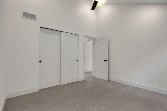 90 N Ohio Avenue, Columbus, OH 43203