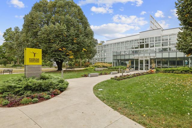 90 N Ohio Avenue, Columbus, OH 43203