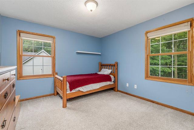 2600 Orange Meadow Lane, Kalamazoo, MI 49004