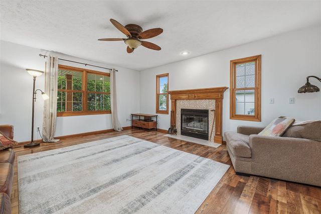 2600 Orange Meadow Lane, Kalamazoo, MI 49004