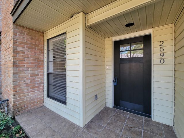 2590 Bering, Houston, TX 77057