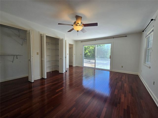 300 CYPRESS CREEK CIRCLE, Oldsmar, FL 34677