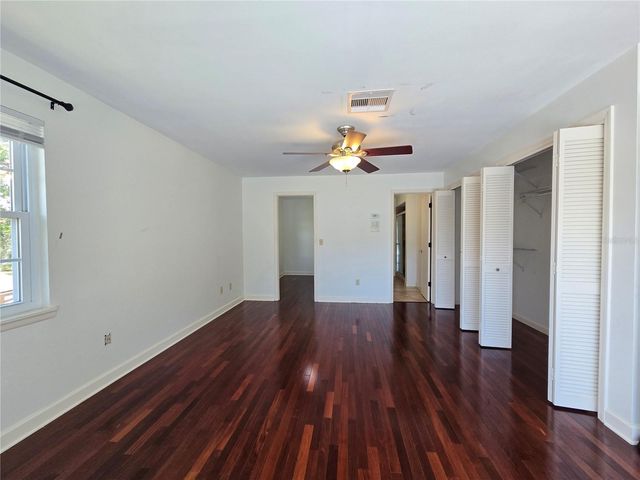 300 CYPRESS CREEK CIRCLE, Oldsmar, FL 34677