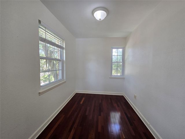 300 CYPRESS CREEK CIRCLE, Oldsmar, FL 34677