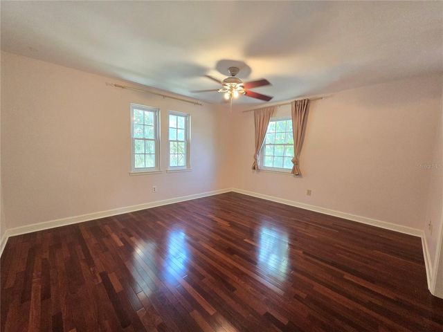 300 CYPRESS CREEK CIRCLE, Oldsmar, FL 34677