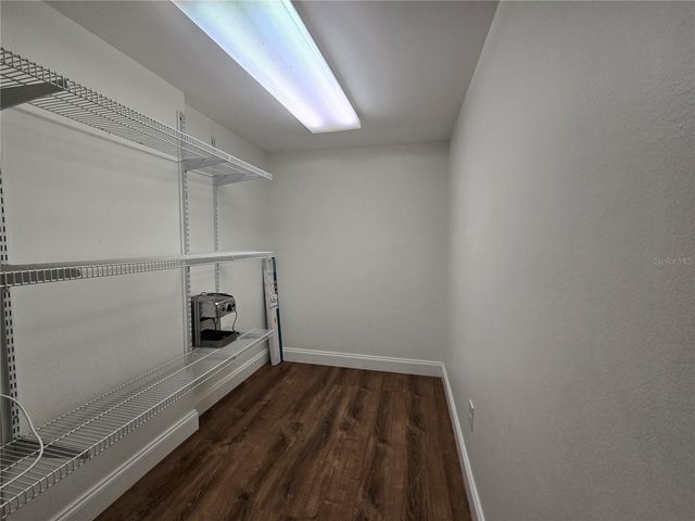 300 CYPRESS CREEK CIRCLE, Oldsmar, FL 34677