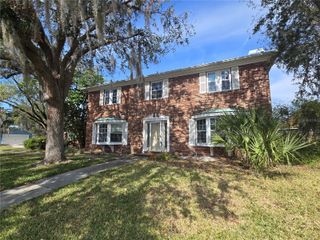 300 CYPRESS CREEK CIRCLE, Oldsmar, FL 34677