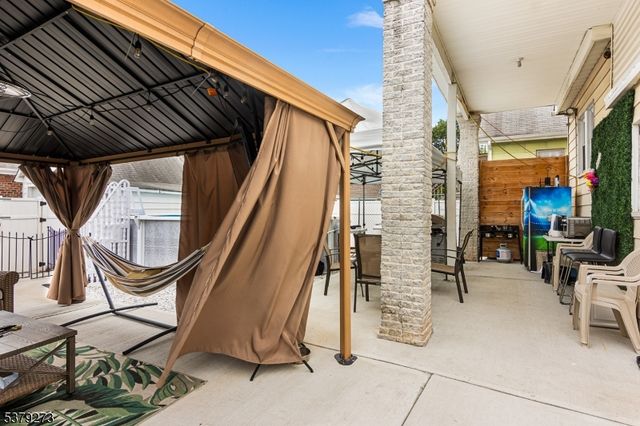 1648 Dill Ave, Linden City, NJ 07036
