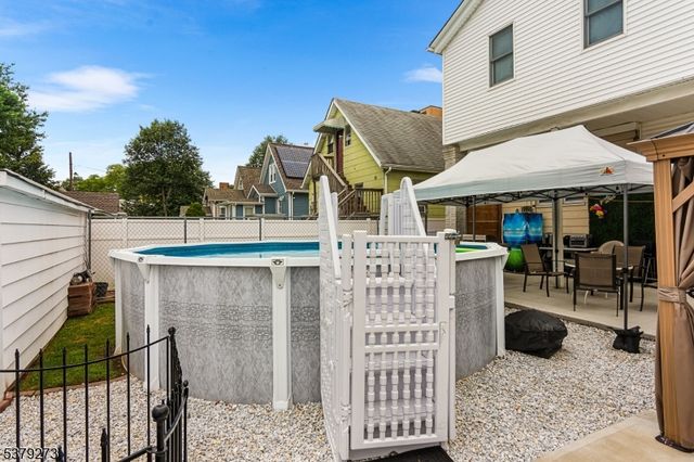1648 Dill Ave, Linden City, NJ 07036