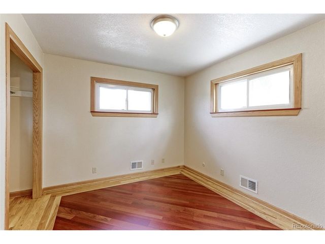 409 E 109th Ave, Northglenn, CO 80233