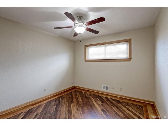 409 E 109th Ave, Northglenn, CO 80233
