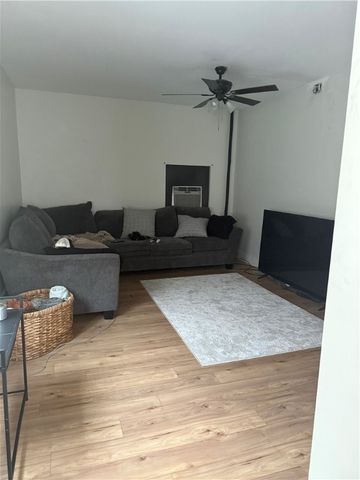 265 Verner St, South Fayette, PA 15017