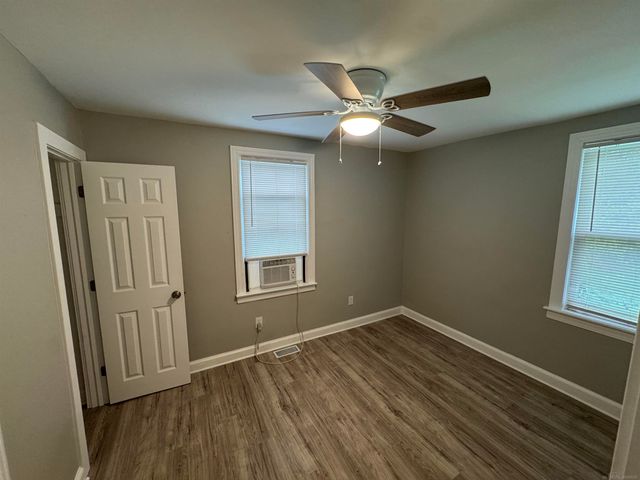690 E Marshall Street, Ferndale, MI 48220