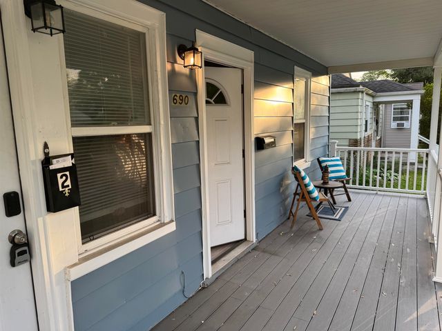 690 E Marshall Street, Ferndale, MI 48220