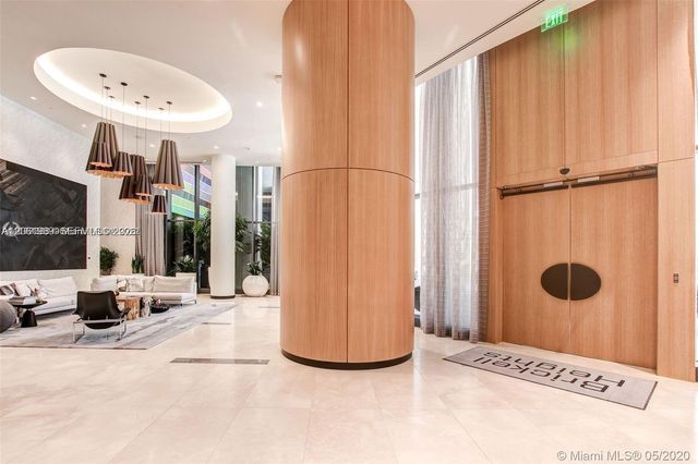 55 SW 9th Street 2903, Miami, FL 33130