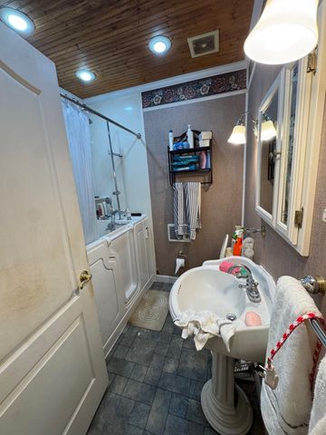 5893 BRIGHTON CLOPTON RD, Brighton, TN 38011