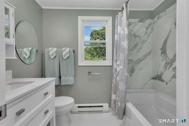 28 McNabola Lane, Wallingford, CT 06492