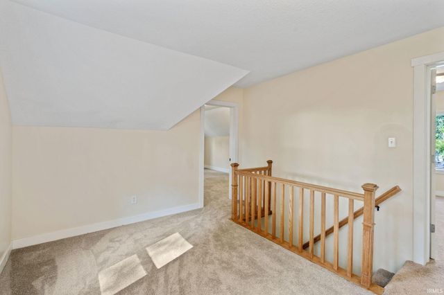 205 W Washington Street, Syracuse, IN 46567