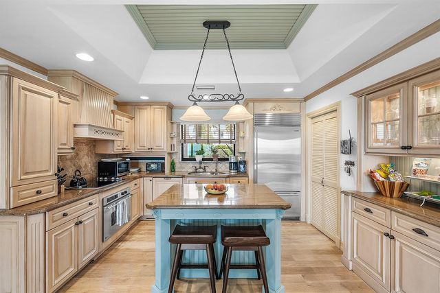 3951 N Ocean Boulevard 101, Gulf Stream, FL 33483