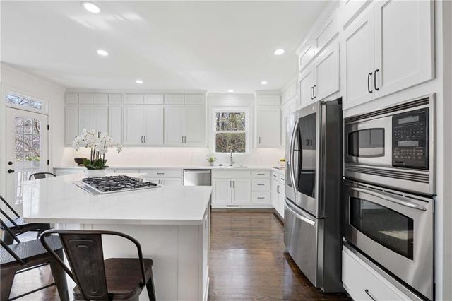 535 Water Shadow Lane, Alpharetta, GA 30022