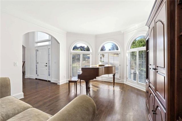 535 Water Shadow Lane, Alpharetta, GA 30022